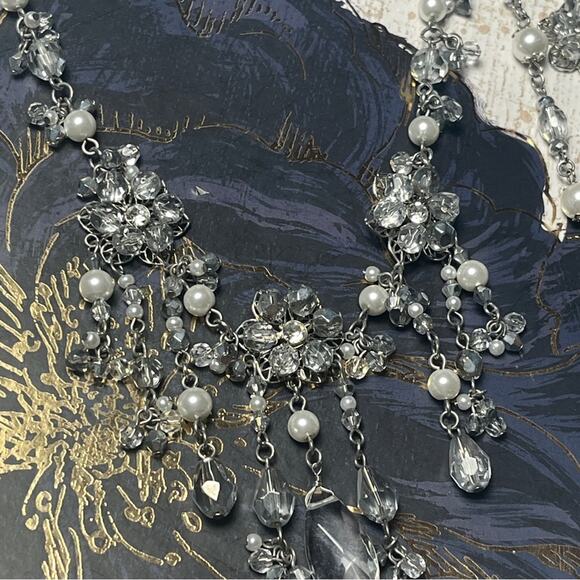 Estate WHBM Silver Crystal Flower and Faux Pearl Necklace and Bracelet Set - Picture 3 of 16